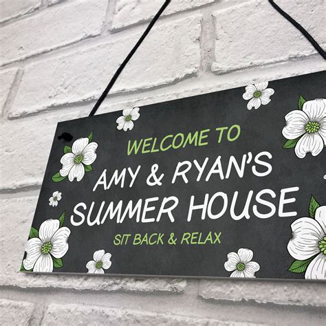 Summerhouse Signs 